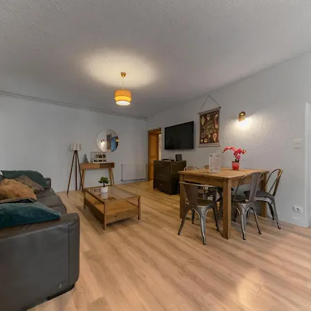 Jaude - Cosy En Centre Apartment