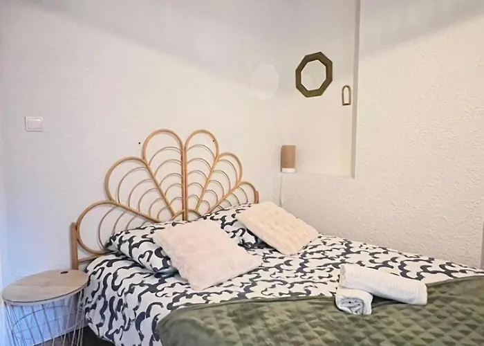 Jaude - Cosy En Centre Apartment *