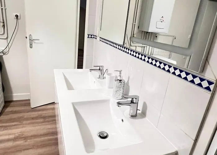 Jaude - Cosy En Centre * Clermont-Ferrand